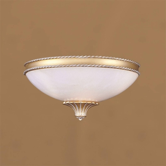 Alabasterfärgad vägglampa MINERVA 18 cm