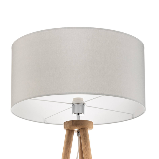 Golvlampa Corralee trebent trä, tygskärm grå