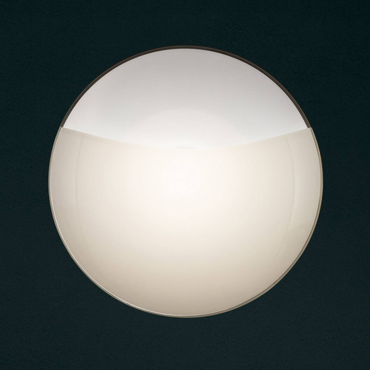 Vägglampa 1650/A15, matt vit, glashölje