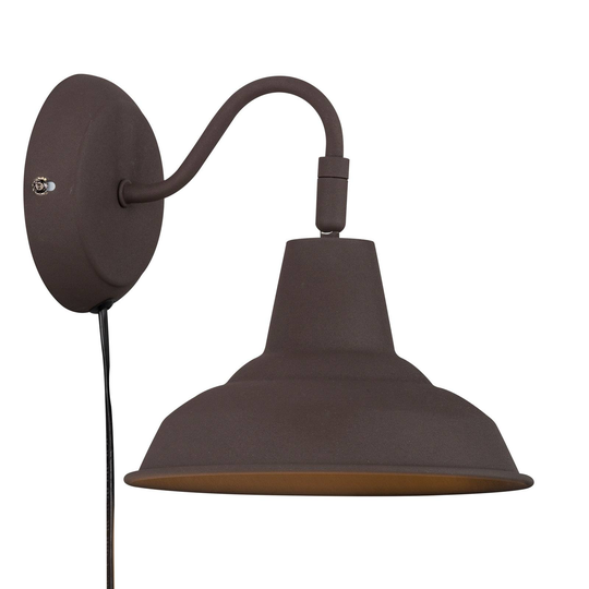 Vägglampa Andy i rost med kabel och kontakt