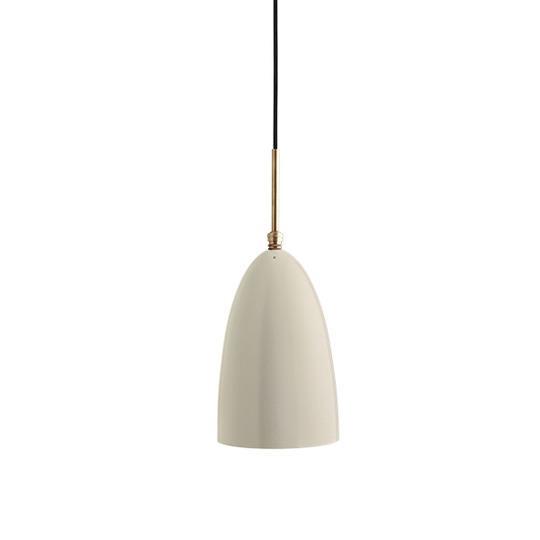 GUBI Grossman Collection Grasshopper Taklampa Vit