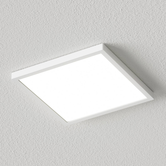 Vit, kantig LED-taklampa Solvie