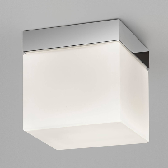 Kubisk taklampa Sabina Square IP44