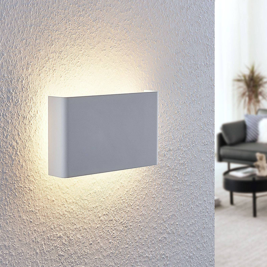 Lindby Dilip vägglampa av stål, vit