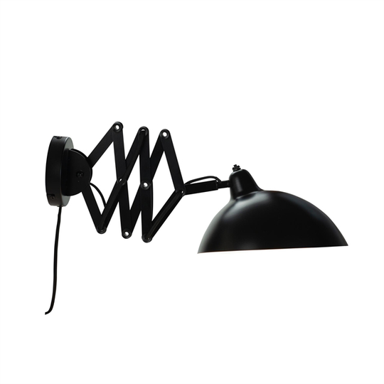 Dyberg Larsen Futura Vägglampa m. Vikarm Matt Svart och Vit