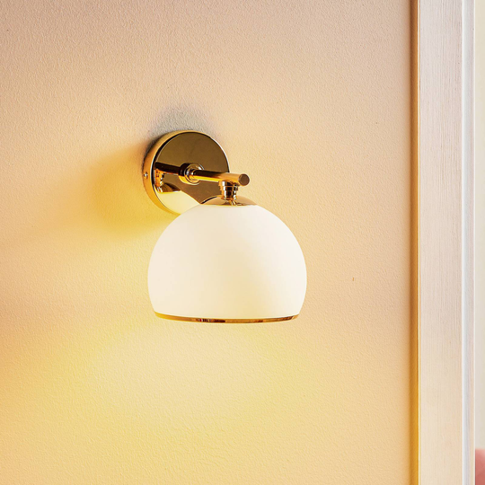 Vägglampa Mina, mässing