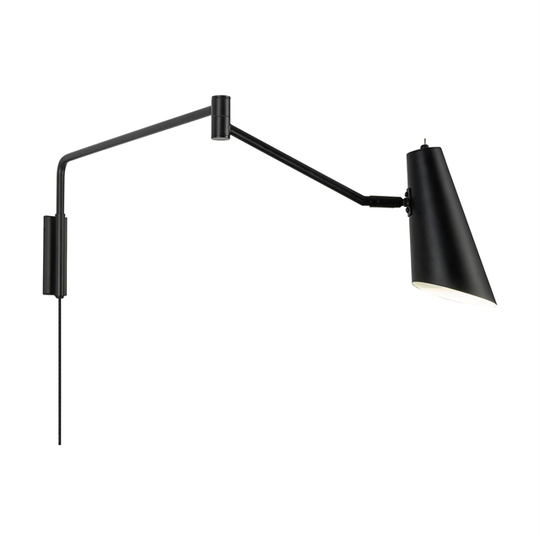 Dyberg Larsen Noa Vägglampa Lång Matt Svart