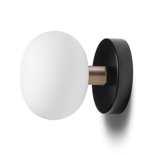 Vägglampa Mose av glas, dimbar, mässing