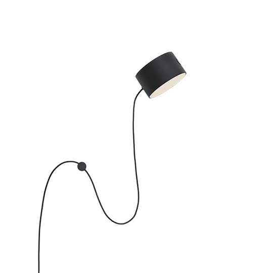Muuto Post Vägglampa Svart