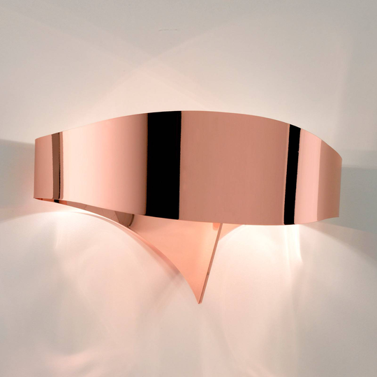 LED-vägglampa Scudo av stål, koppar