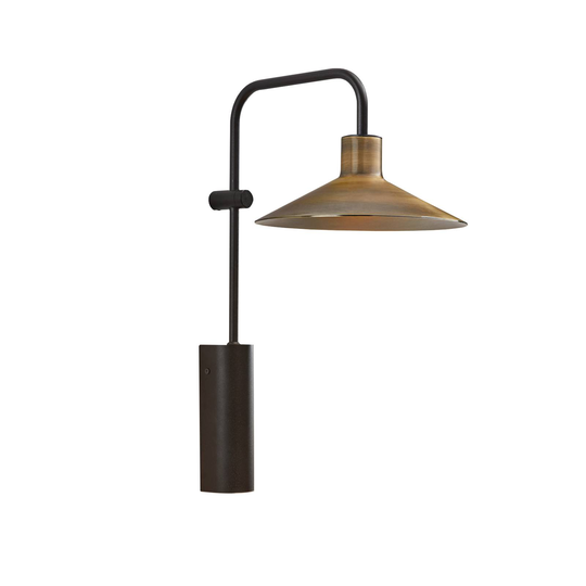Bover Platet A02 vägglampa E14 brytare, mässing