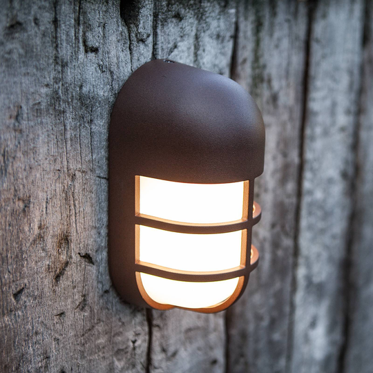LED-utomhusvägglampa Bullo, rostbrun