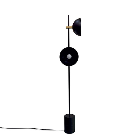 Handvärk Studio Golvlampa Svart och Mässing