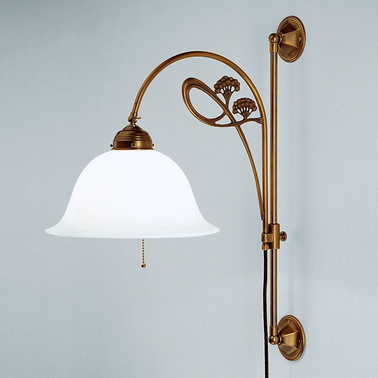 Vägglampa Athen med filigransarbete