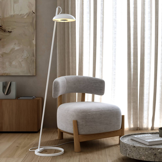 Golvlampa Versale, vit