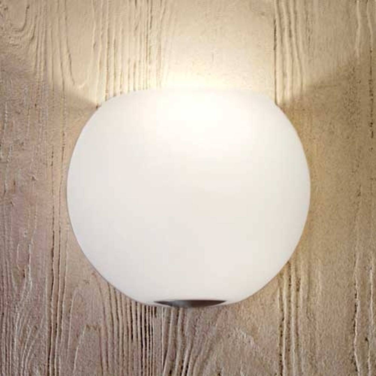 Vägglampa BALL