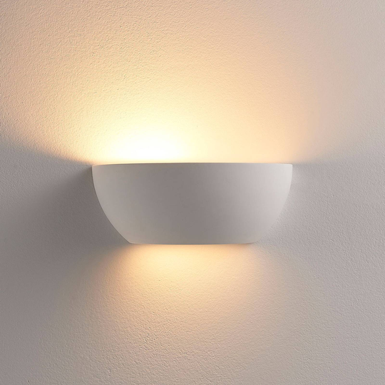 Lindby Jimmy LED-vägguplight, gips, vit, halvrund