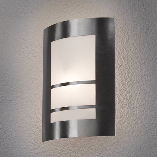 Vacker LED-utomhusvägglampa Katalea i silver
