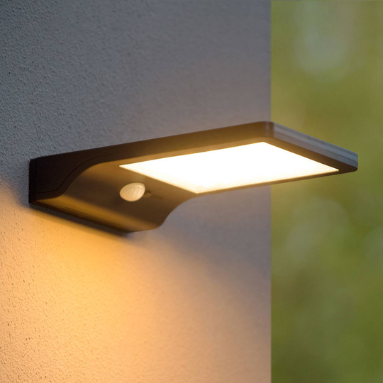 LED-solcellsutomhusvägglampa Basic med sensor