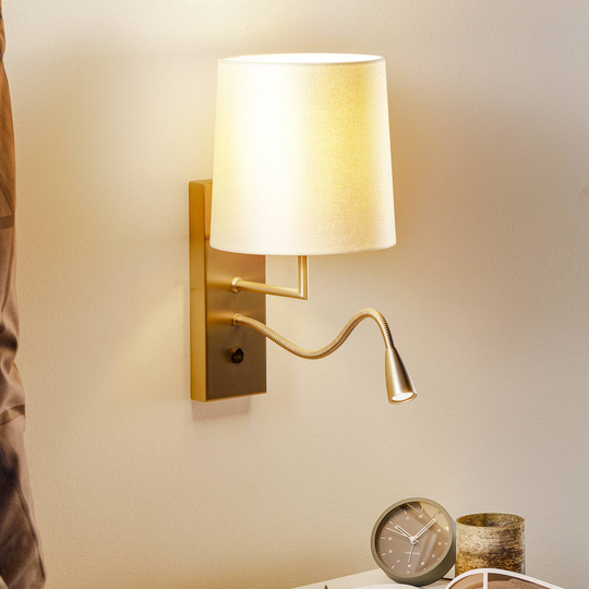 Vägglampa Havanna med LED-läsarm, cremevit
