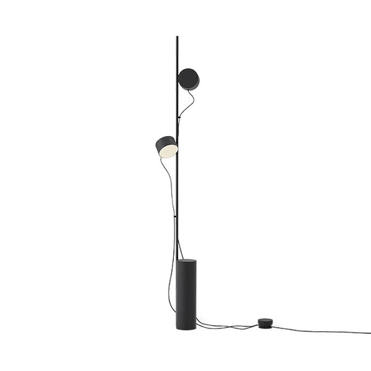 Muuto Post Golvlampa Svart