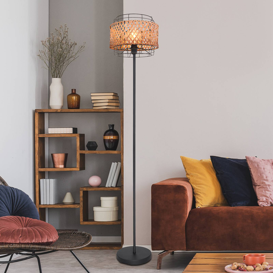 Golvlampa Gina med bambuskärm