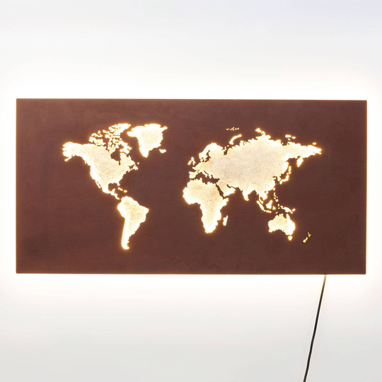 KARE Map LED-vägglampa med kabel och kontakt