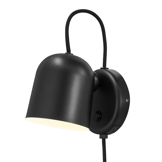 Vägglampa Angle, med vippströmbrytare, svart