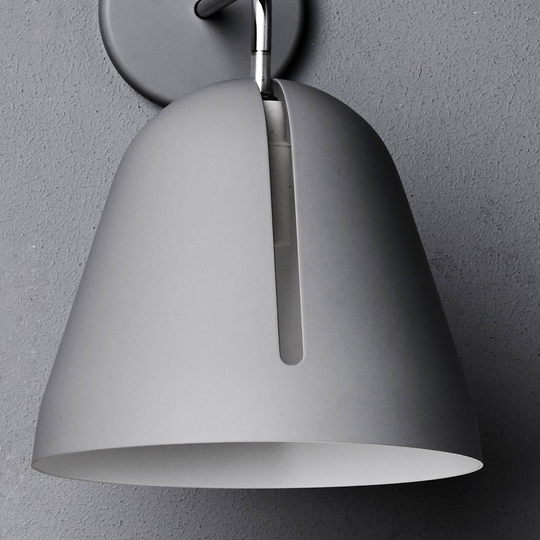 Nyta Tilt Wall vägglampa, grå