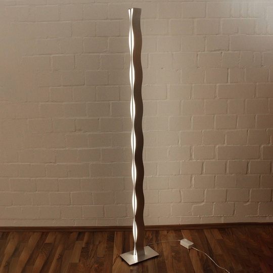 LED-golvlampa Wave nickel