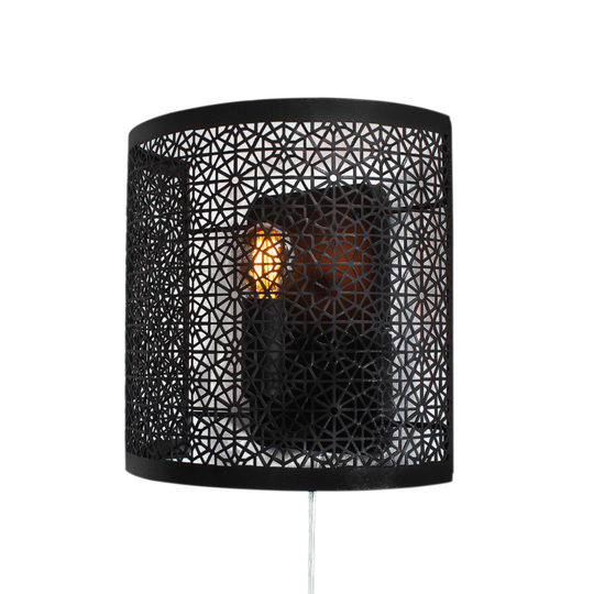 By Rydéns vägglampa Hermine med kabel, svart