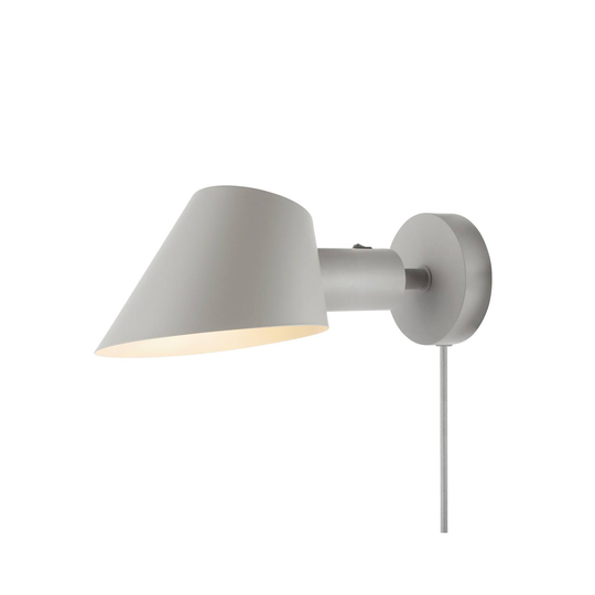 Vägglampa Stay Short med brytare, grå