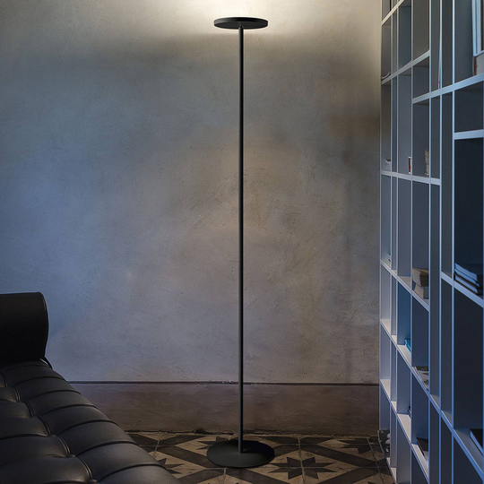 LED-golvlampa Joshua i svart