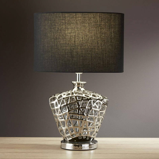 Bordslampa Network med svart textilskärm