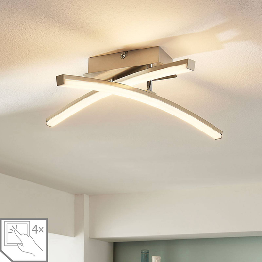 LED-taklampa Laurenzia, dimbar i 4 steg