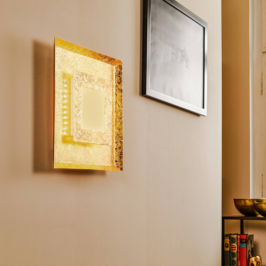 LED-vägglampa Window, 39 x 39 cm, guld